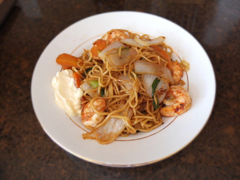 Read more about the article HOW TO PREPARE EBI YAKISOBA